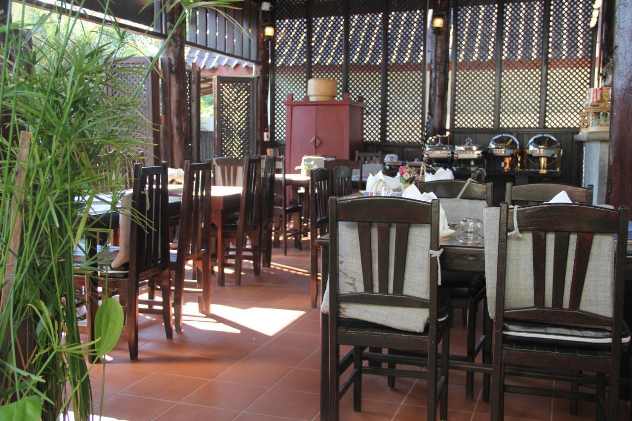 Hotel Alana Luang Prabang Extérieur photo